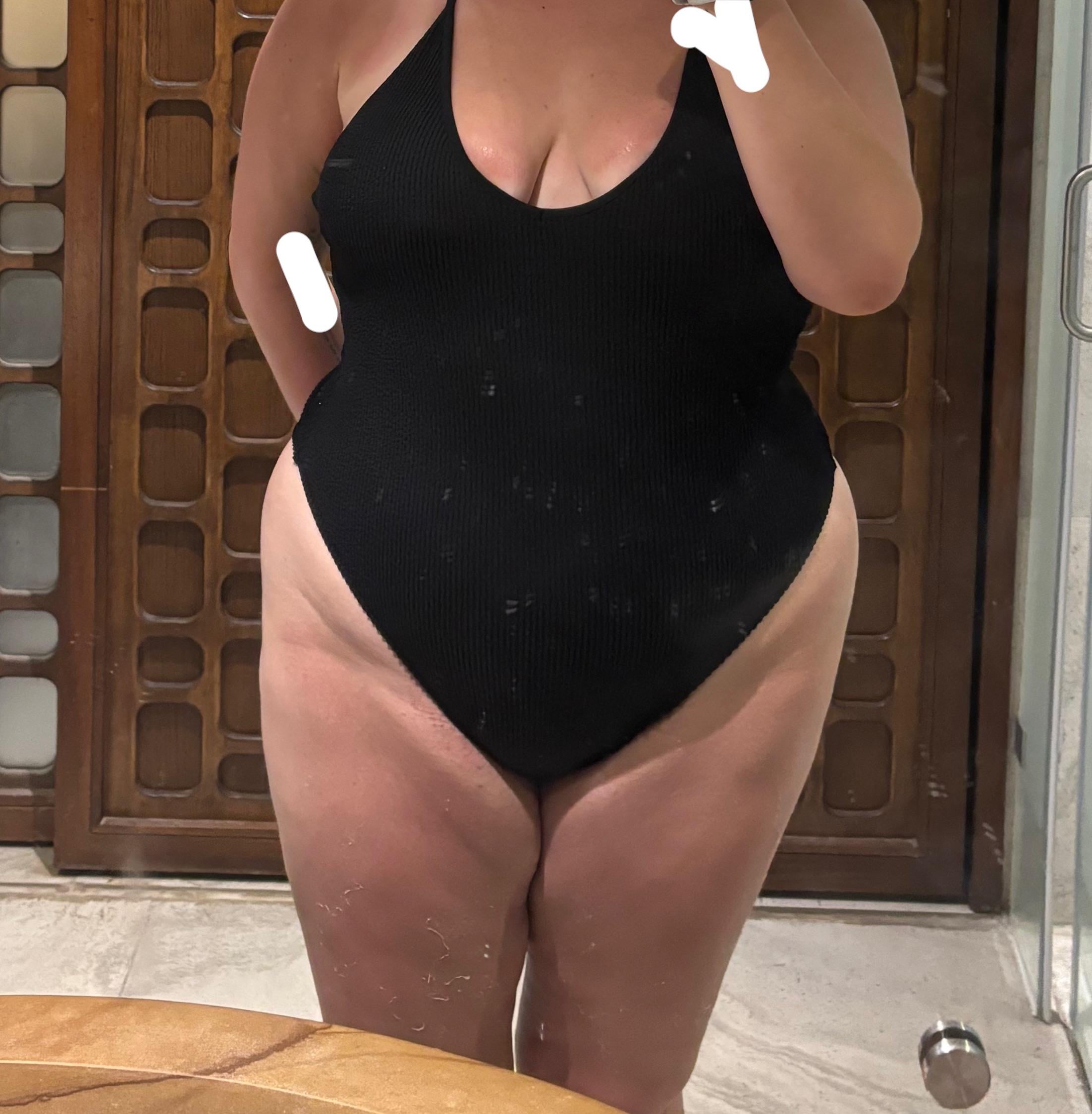 Fuck did i get more burnt can you rub aloe on me