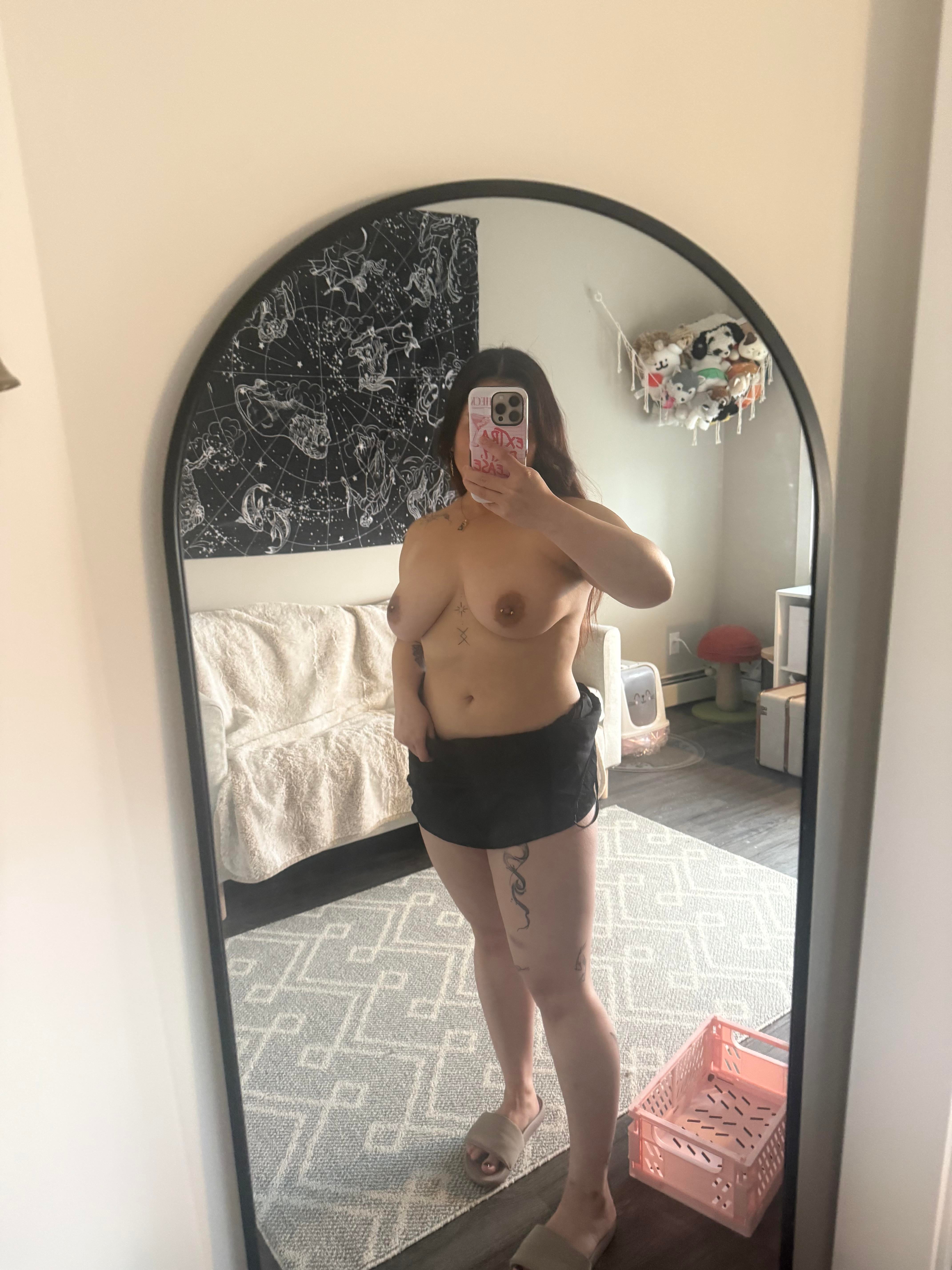 Photo from album by @fantastic_nudes 4 of 9