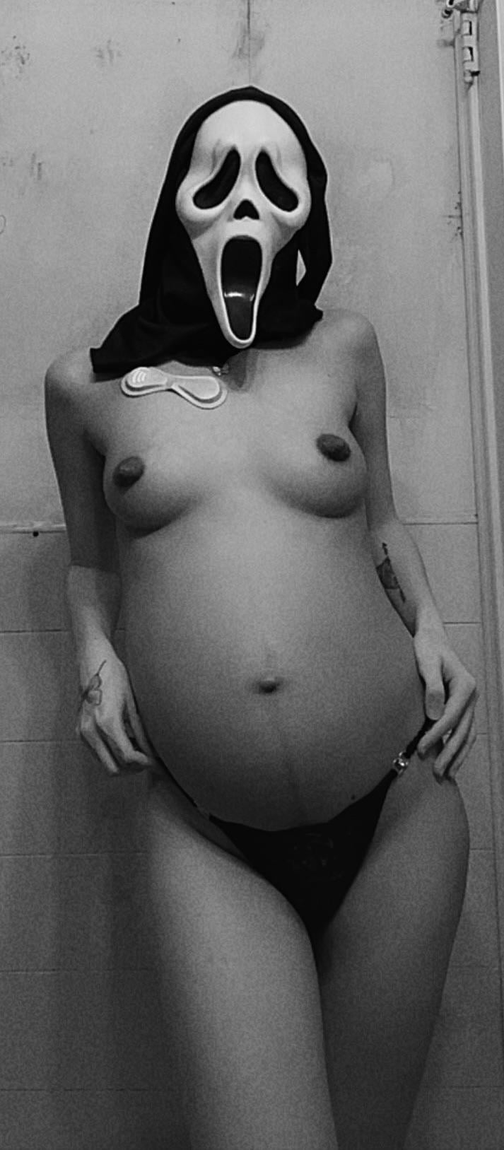 Photo from album by @fantastic_nudes 2 of 3