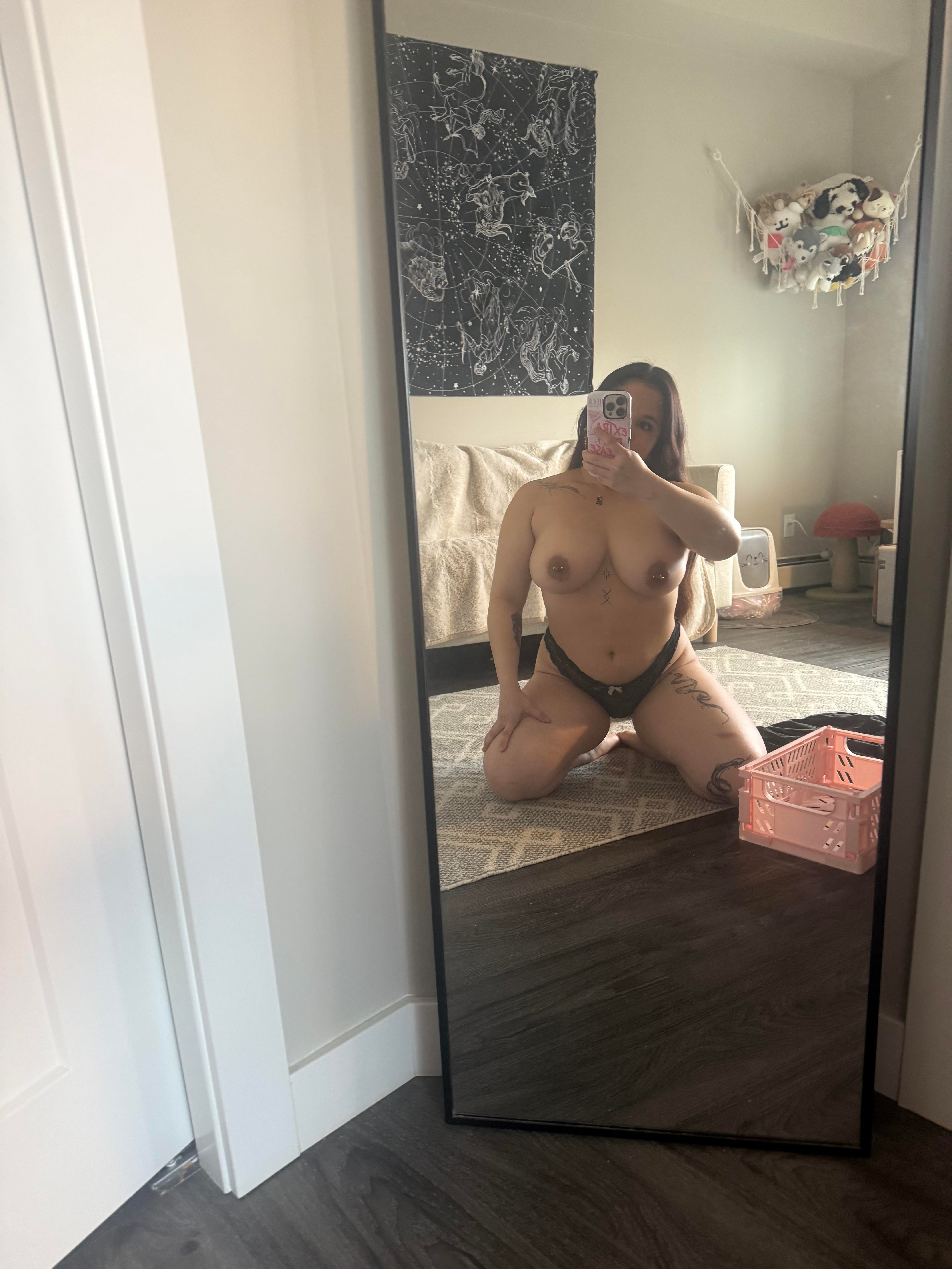 Photo from album by @fantastic_nudes 8 of 9