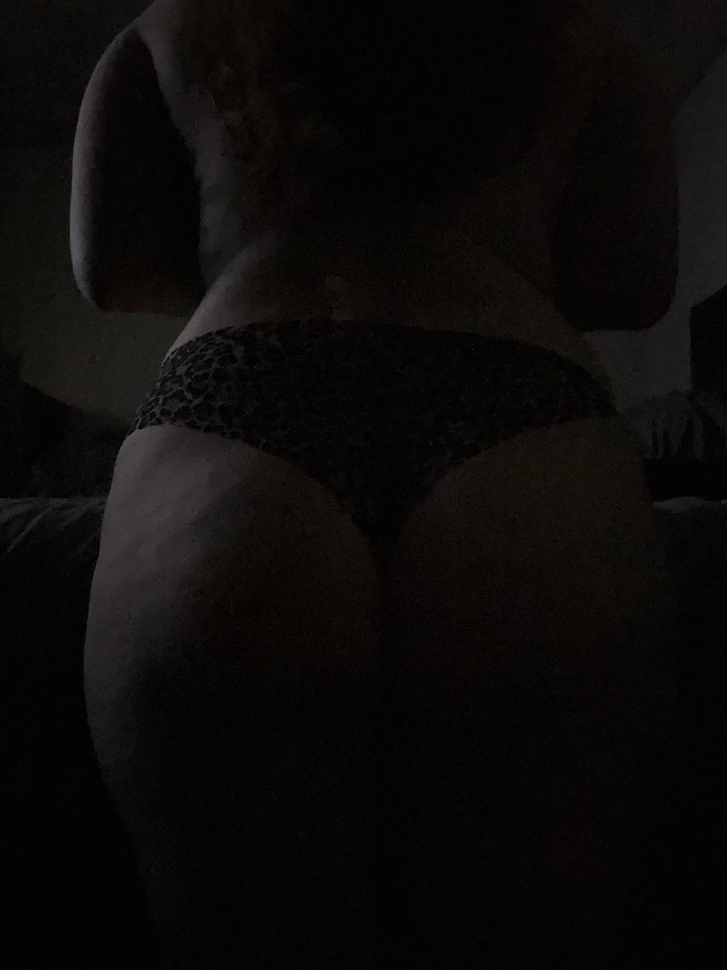 Still feeling feisty as a pregnant milf